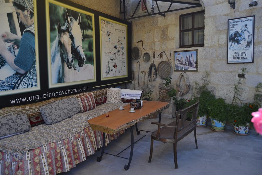 Uerguep Inn Cave Hotel Bagian luar foto